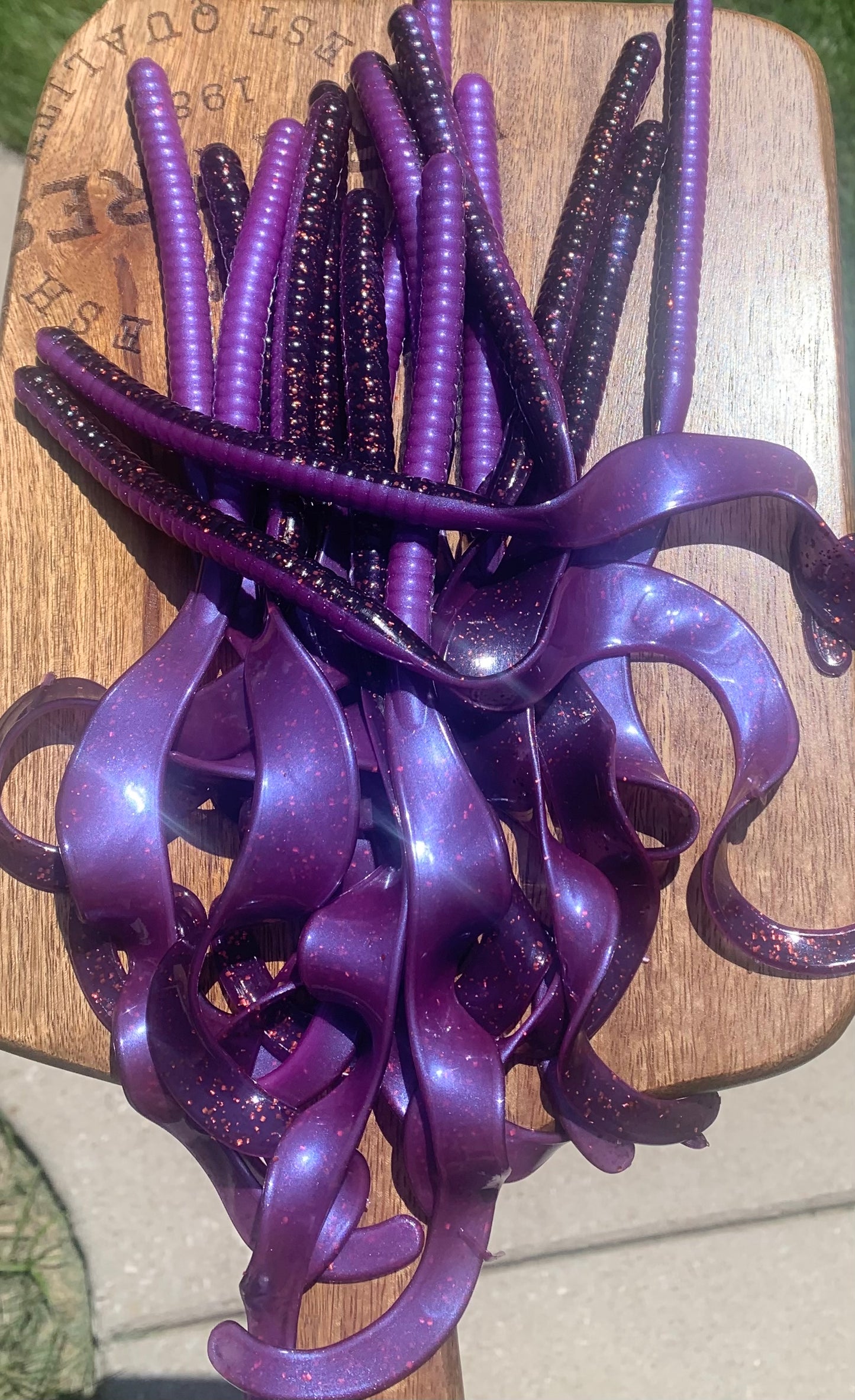 Kmag Worm Color 070 Tequila Sunrise Floating