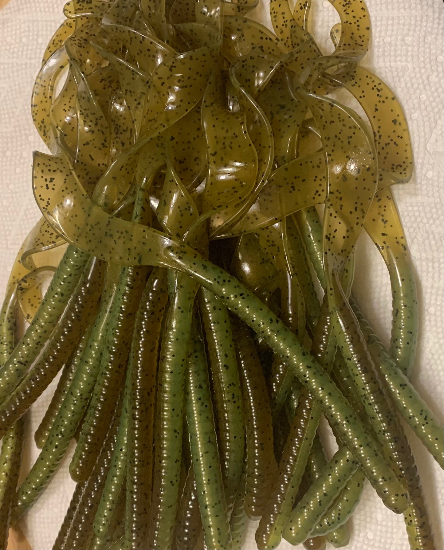 Kmag Worm Color 001 Chart Pumpkin Floating